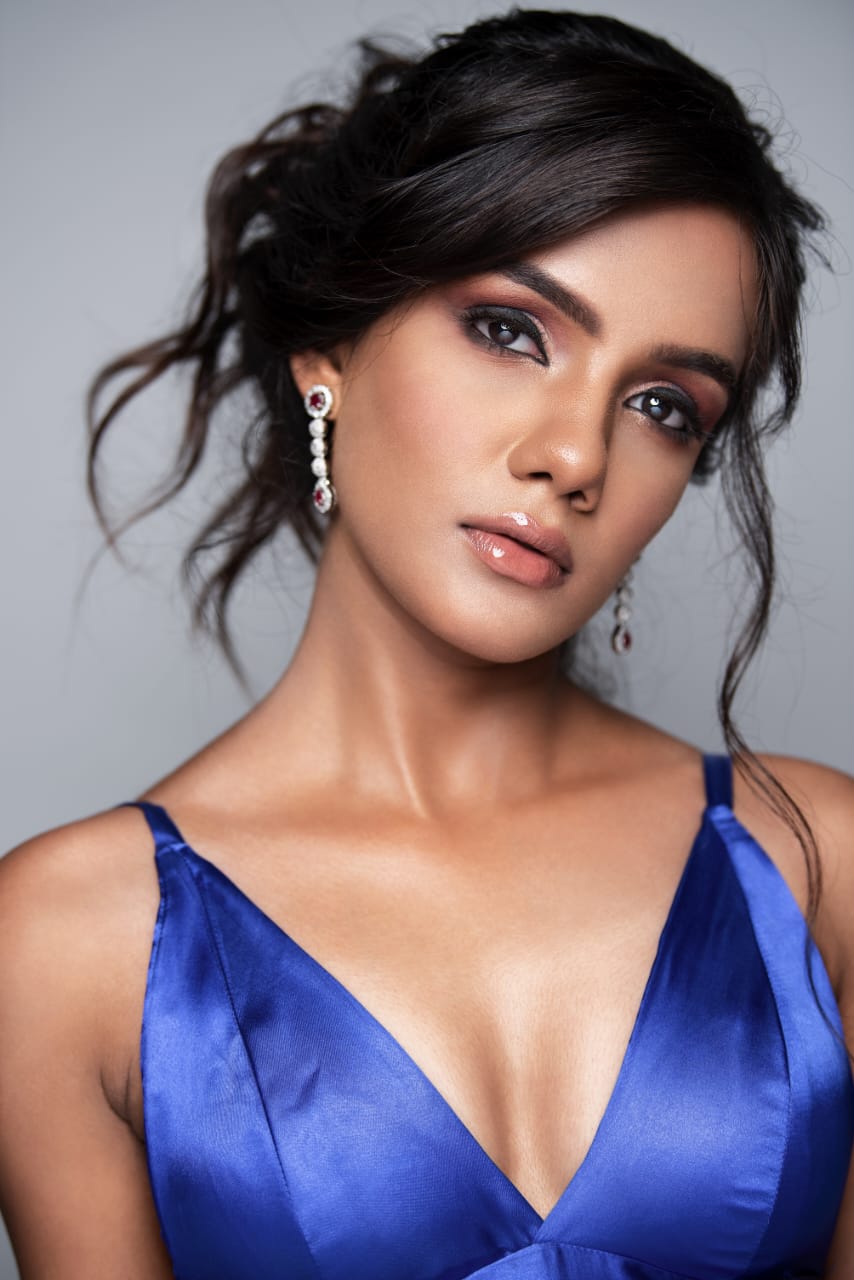 Cum in my juicy pussy I do both Incall or outcall